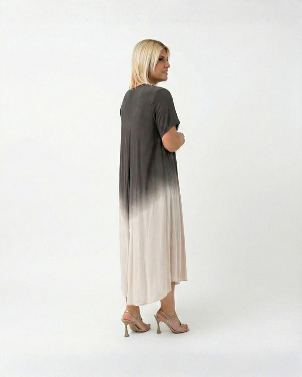 Liora – Locker fallendes Kleid mit sanftem Farbverlauf